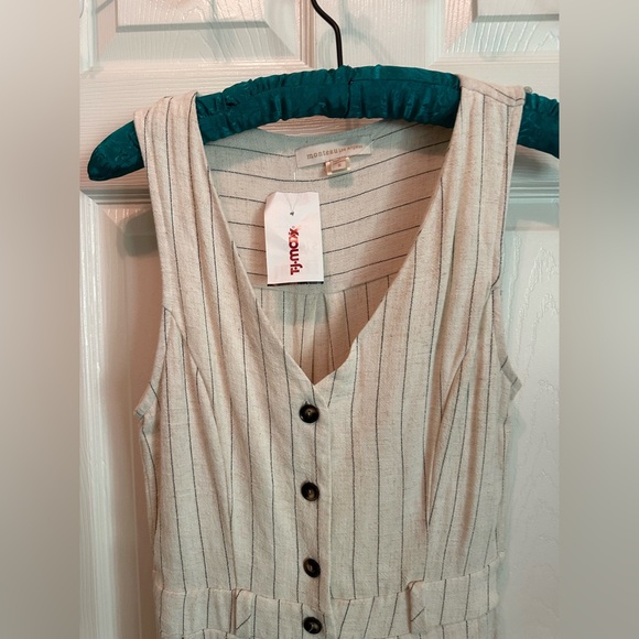 Pinstripe linen romper jumpsuit NWT - Picture 4 of 7